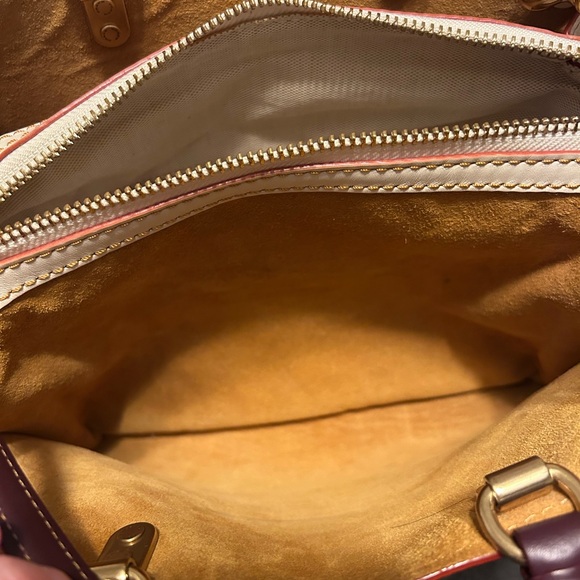 Coach Rogue 30/31 in Chalk/Oxblood - Picture 5 of 12